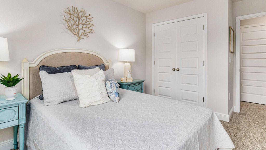Image 29 of property listing at 2358 Cliff Hollow Circle, Gulf Breeze, FL 32563