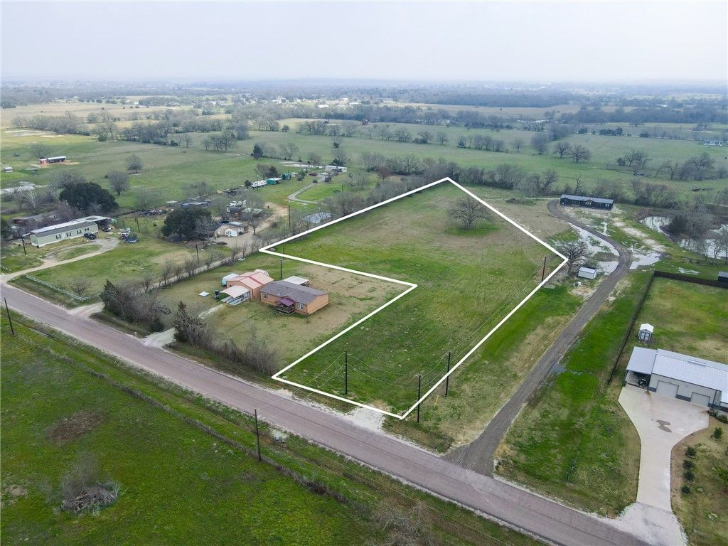 10826 Forsthoff Road, Bryan, TX 77808 — photo 2