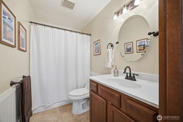 1225 Ash Street, Lynden, WA 98264