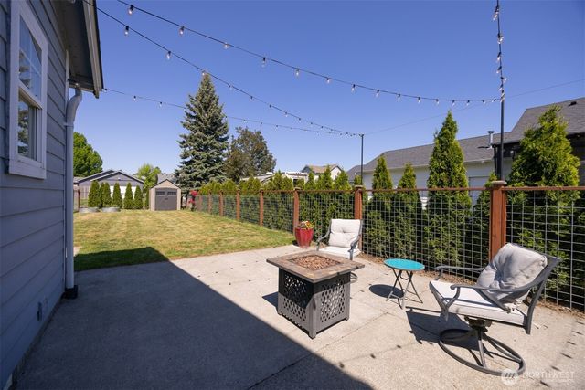 1225 Ash Street, Lynden, WA 98264