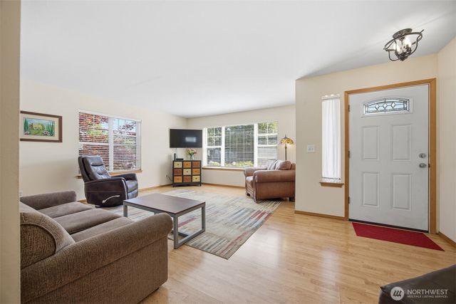 1225 Ash Street, Lynden, WA 98264