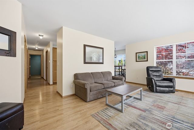 1225 Ash Street, Lynden, WA 98264