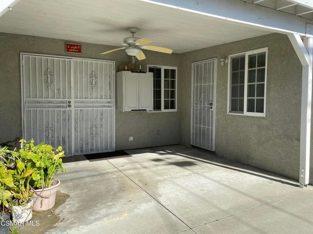 842 S Corta Drive, Santa Ana, CA 92704