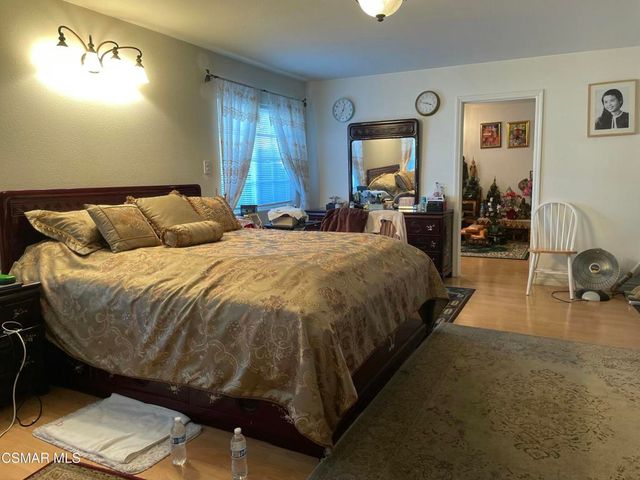 842 S Corta Drive, Santa Ana, CA 92704