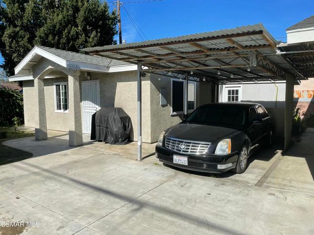 842 S Corta Drive, Santa Ana, CA 92704