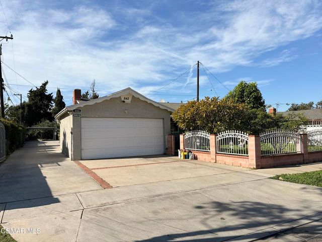 842 S Corta Drive, Santa Ana, CA 92704