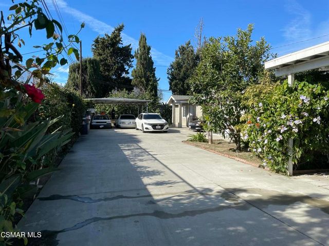 842 S Corta Drive, Santa Ana, CA 92704