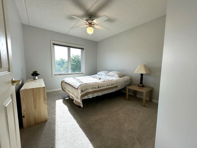 710 Creekside Drive 310, Mount Prospect, IL 60056