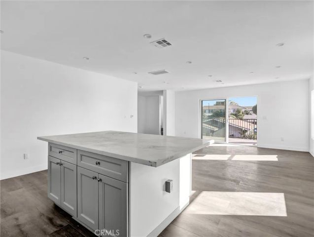 1231 S Rowan Avenue, Los Angeles, CA 90023