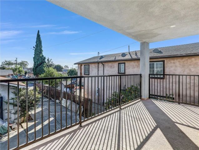1231 S Rowan Avenue, Los Angeles, CA 90023