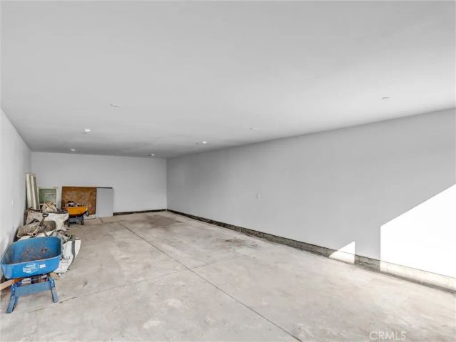 1231 S Rowan Avenue, Los Angeles, CA 90023