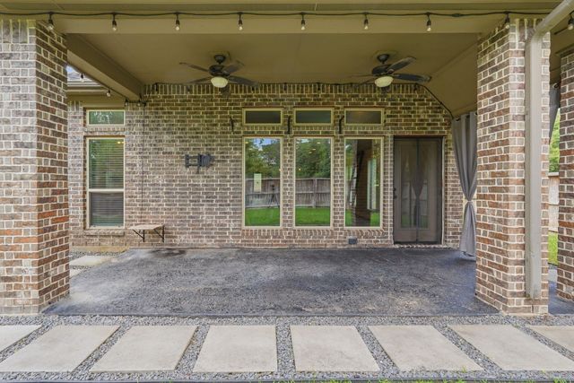 103 Boarsmen Court, Montgomery, TX 77316