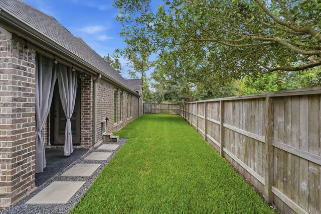 103 Boarsmen Court, Montgomery, TX 77316