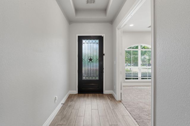 103 Boarsmen Court, Montgomery, TX 77316