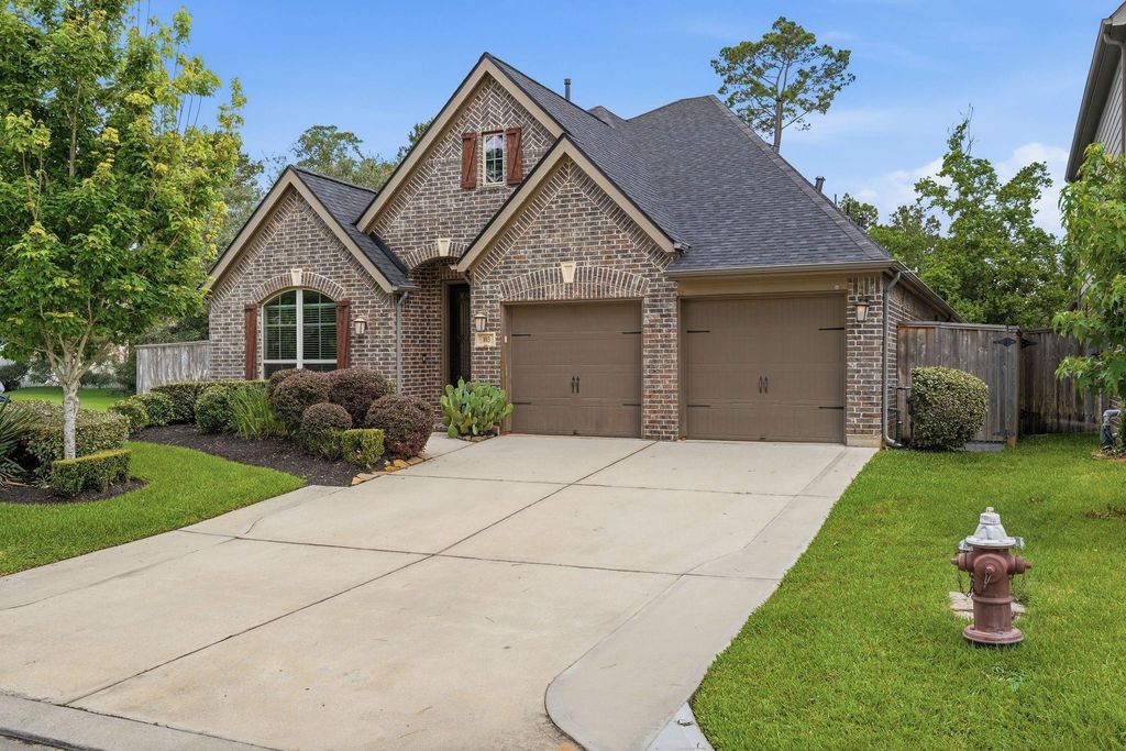 103 Boarsmen Court, Montgomery, TX 77316