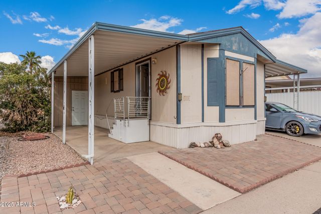 301 S SIGNAL BUTTE Road 216, Apache Junction, AZ 85120