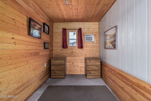 301 S SIGNAL BUTTE Road 216, Apache Junction, AZ 85120