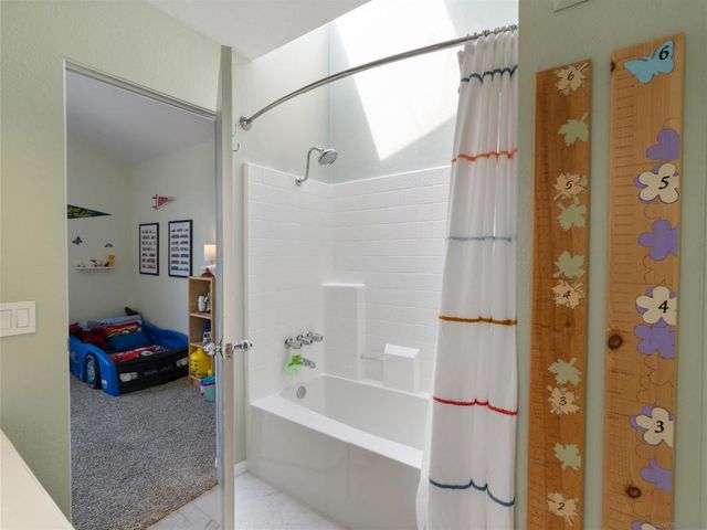 6358 Caminito Del Cervato, San Diego, CA 92111