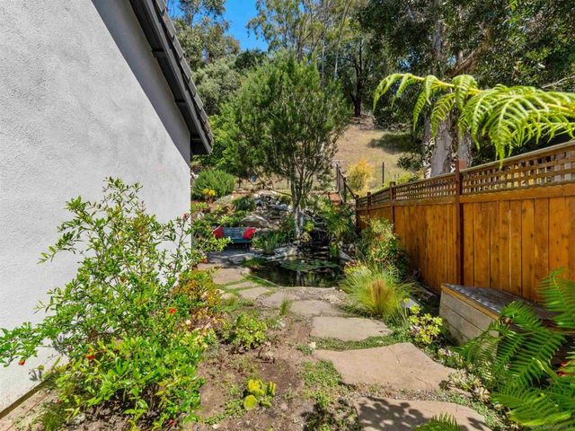 6358 Caminito Del Cervato, San Diego, CA 92111