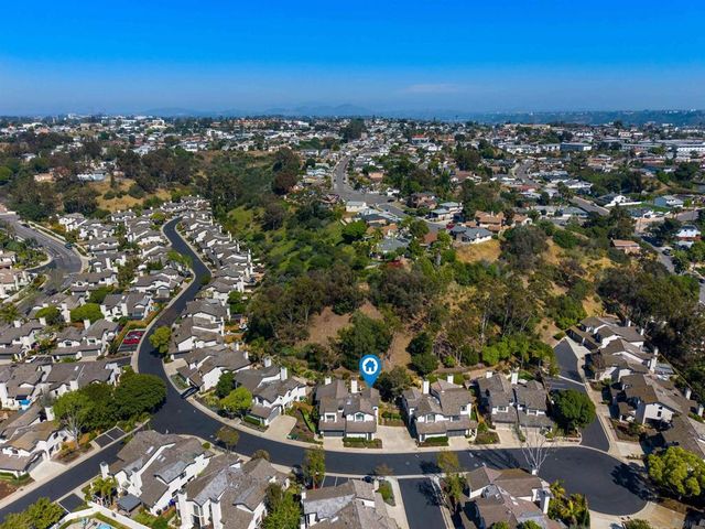 6358 Caminito Del Cervato, San Diego, CA 92111