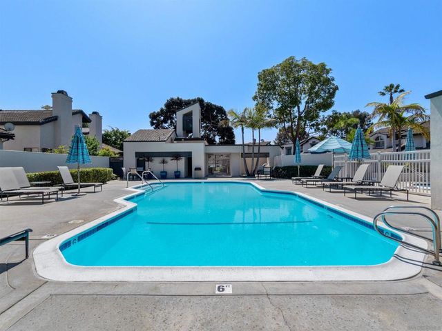 6358 Caminito Del Cervato, San Diego, CA 92111