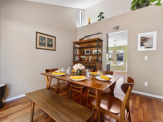 6358 Caminito Del Cervato, San Diego, CA 92111