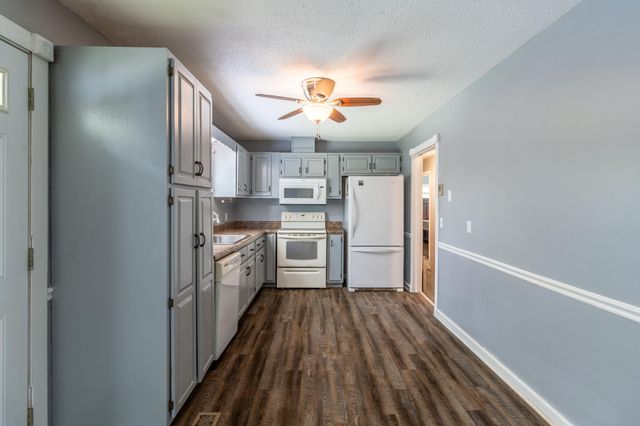 2524 Lyons Lane, Soddy Daisy, TN 37379