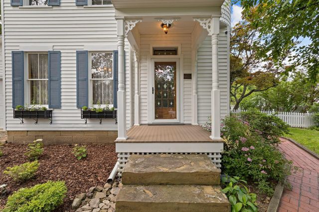 324 W Elm Street, Granville, OH 43023