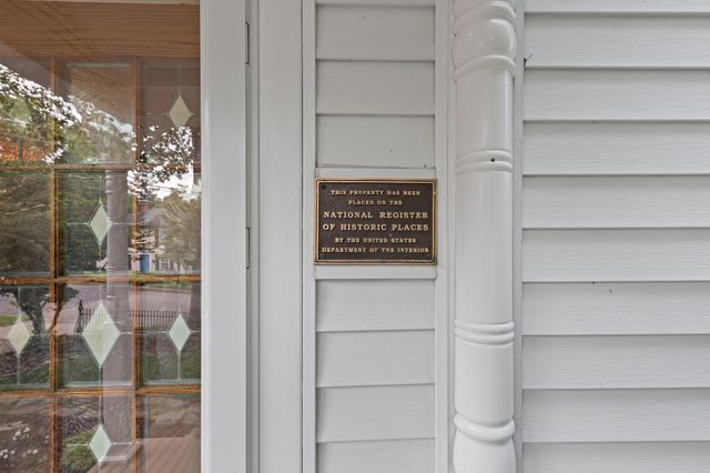 324 W Elm Street, Granville, OH 43023