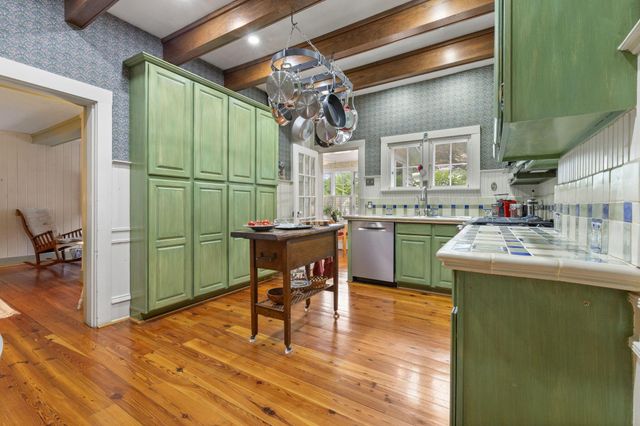 324 W Elm Street, Granville, OH 43023