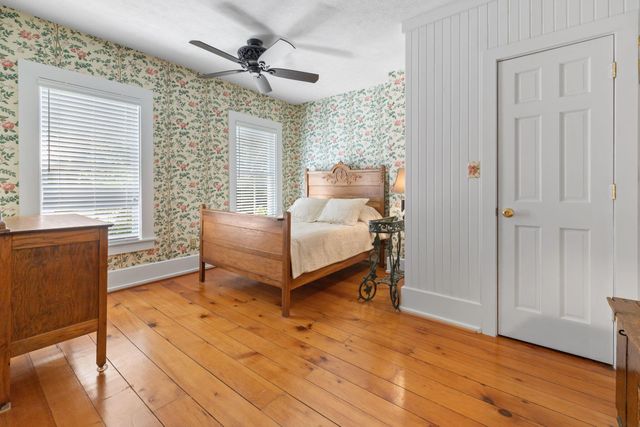 324 W Elm Street, Granville, OH 43023