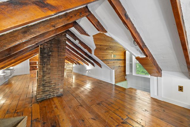 324 W Elm Street, Granville, OH 43023
