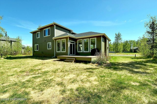 7913 E Wolf Creek Road, Wasilla, AK 99654