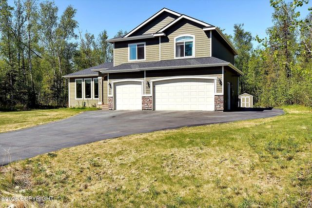 7913 E Wolf Creek Road, Wasilla, AK 99654