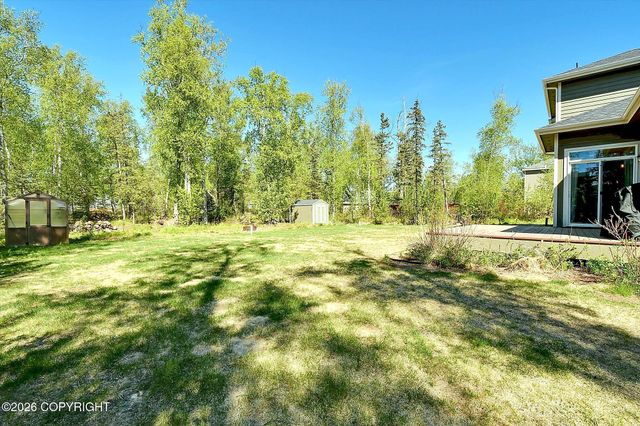 7913 E Wolf Creek Road, Wasilla, AK 99654