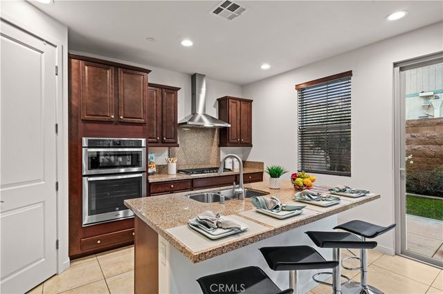 3811 Snapdragon Way, Yorba Linda, CA 92886