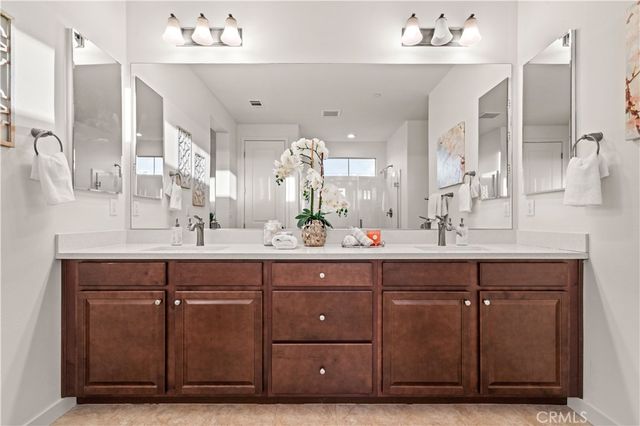 3811 Snapdragon Way, Yorba Linda, CA 92886