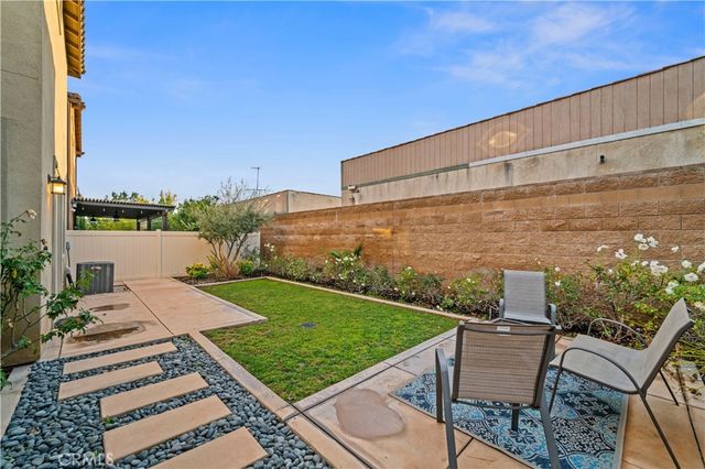 3811 Snapdragon Way, Yorba Linda, CA 92886