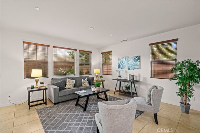 3811 Snapdragon Way, Yorba Linda, CA 92886