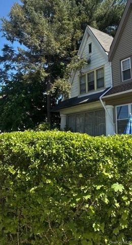384 Hawthorne Avenue, Yonkers, NY 10705