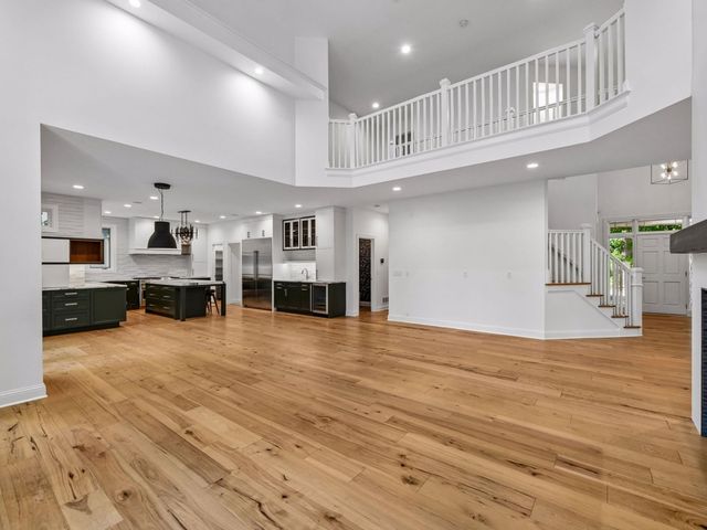 25695 Maple View Court, Shorewood, MN 55331