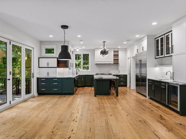 25695 Maple View Court, Shorewood, MN 55331