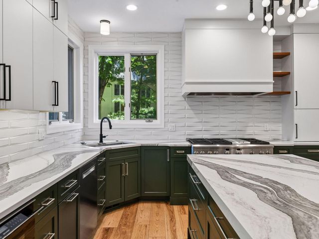 25695 Maple View Court, Shorewood, MN 55331