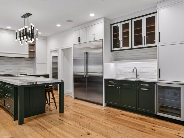 25695 Maple View Court, Shorewood, MN 55331