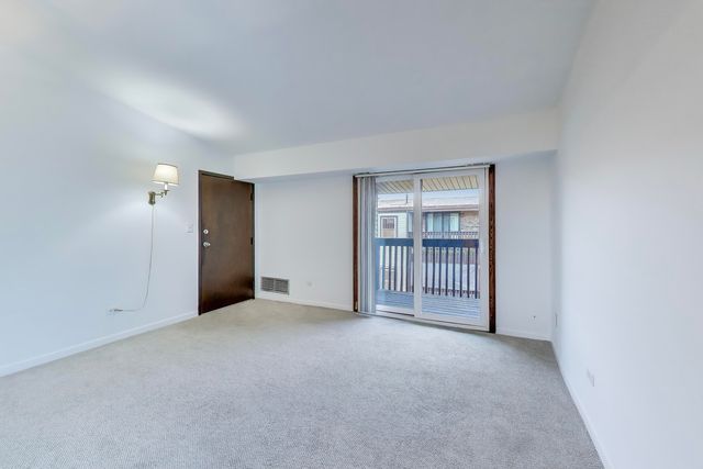 4553 W 56th Street 305, Chicago, IL 60629