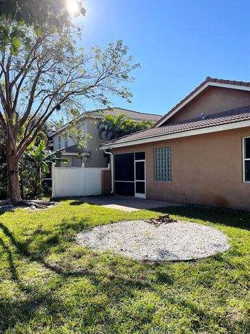 870 Gazetta Way, West Palm Beach, FL 33413