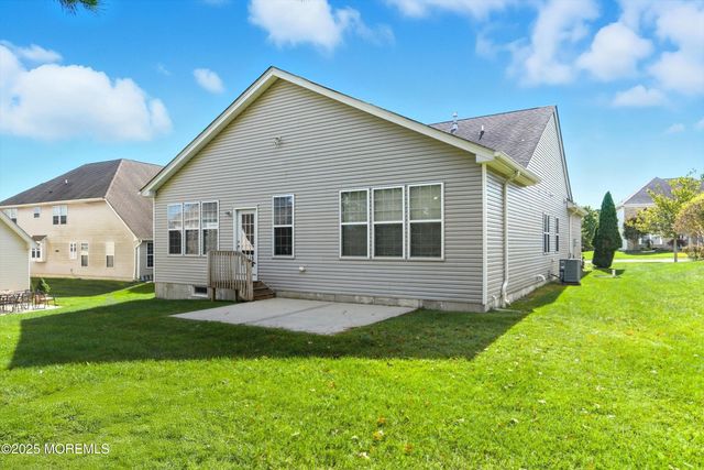 56 Mulberry Drive, Manahawkin, NJ 08050