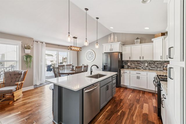 805 SE 14th Street, Grimes, IA 50111