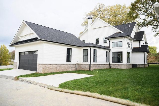 3556 Harper Woods Lane, Lexington, KY 40515
