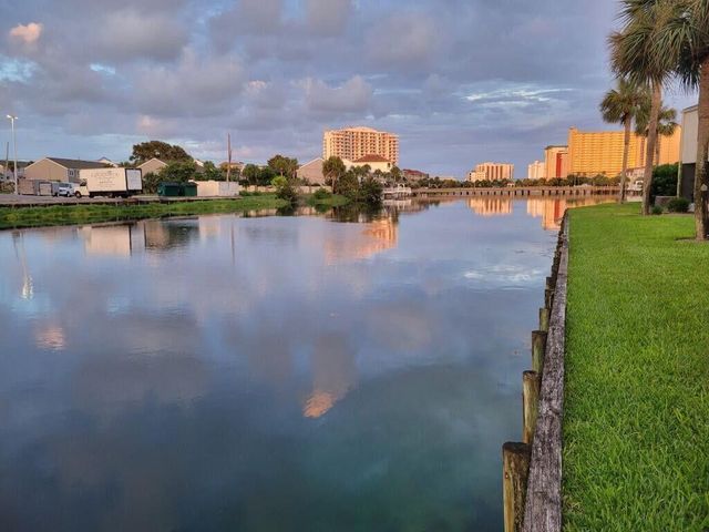 900 Gulf Shore Drive 2022, Destin, FL 32541